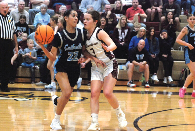Williamstown girls best Parkersburg Catholic in LKC semis